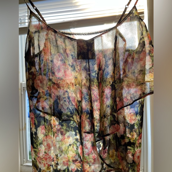 Unif high low floral camisole - Picture 14 of 14